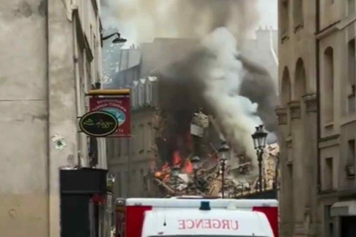 ¿Qué pasó en el centro de París? Una fuga de gas provocó una explosión que destruyó varios edificios