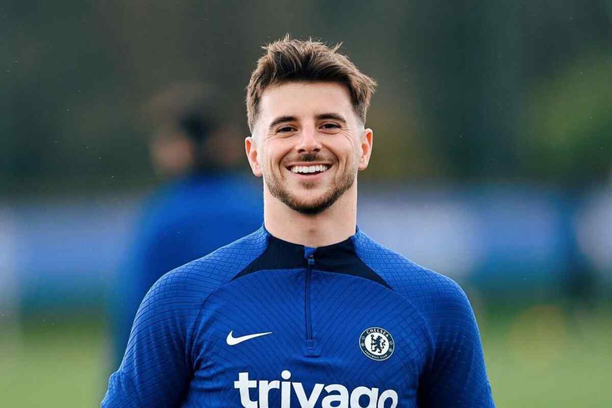 Manchester United asegura a Mason Mount del Chelsea en un acuerdo de £ 60 millones