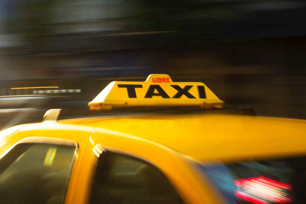 Paro de taxistas en Colombia: ¿Qué exigen y cómo afecta al país?--Imprudencia cobra la vida de un niño en Barranquilla: queda encerrado en un taxi y muere asfixiado-transporte
