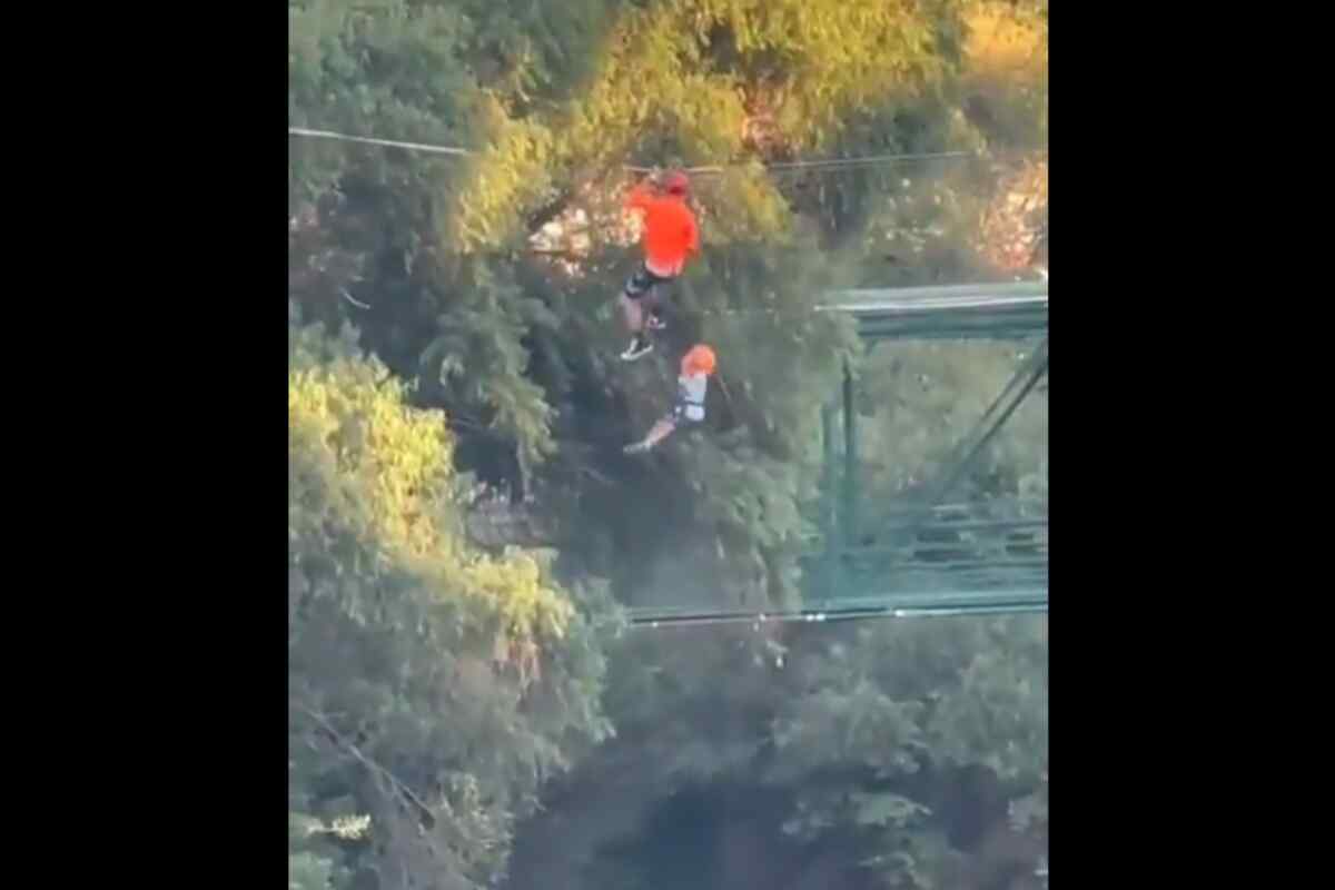 Niño de 6 años cae desde una tirolesa de 12 metros y sale ileso en Monterrey
