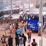 Accidente en Pasamayito: cúster embiste a bus y provoca cuatro fallecimientos