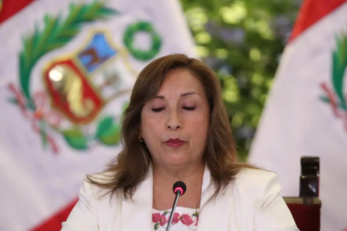 Boluarte saluda la elección del nuevo presidente del Congreso de Perú