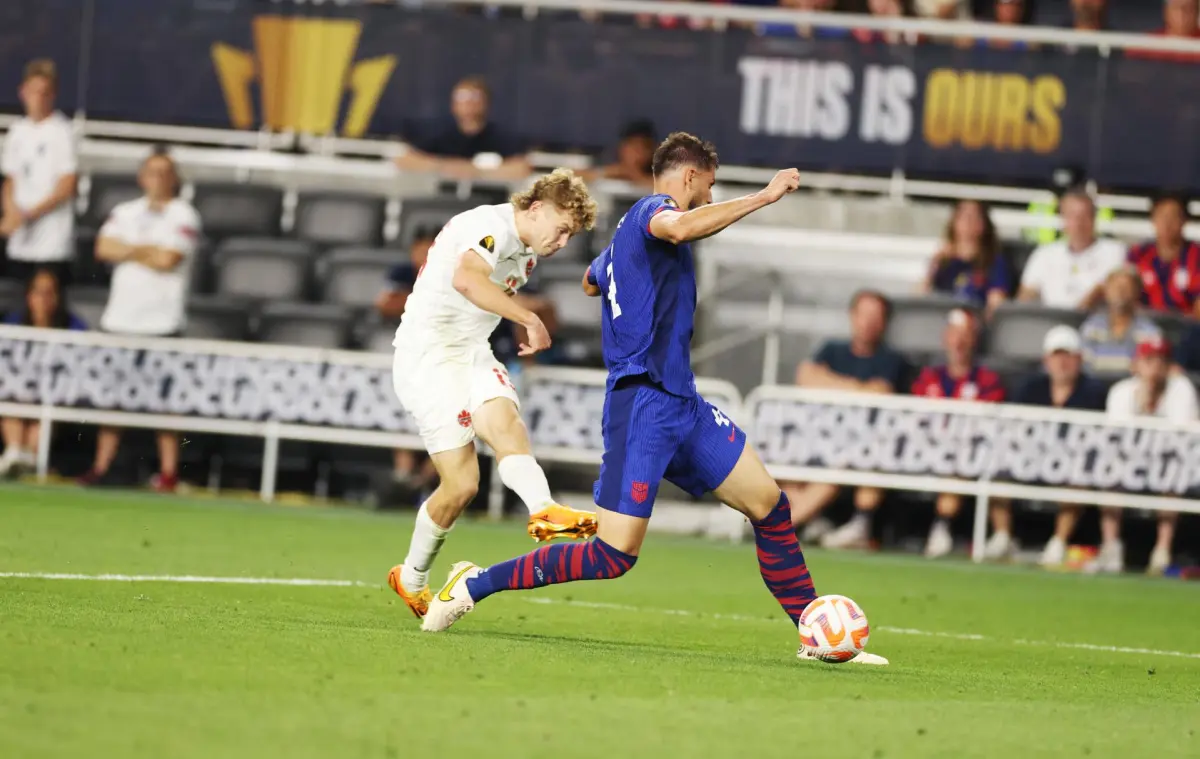 EE.UU elimina a Canadá en los penaltis y se medirá con Panamá en las semifinales