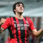El Newcastle anuncia el fichaje del centrocampista del Milan Sandro Tonali