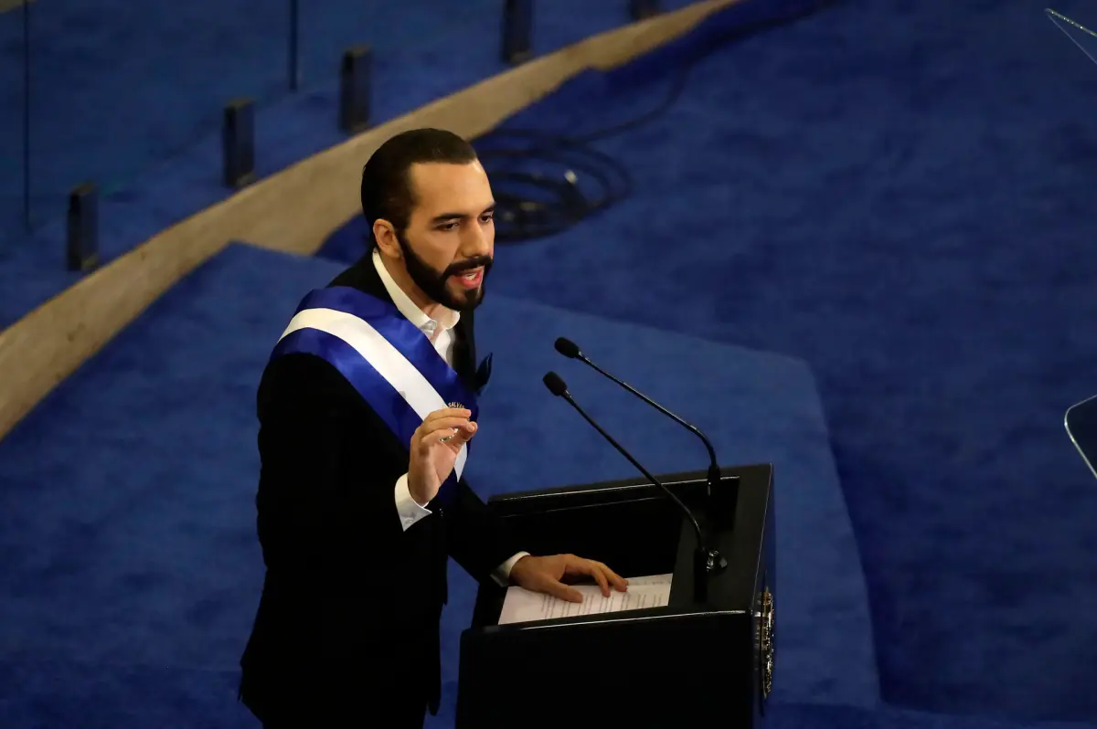 El partido Nuevas Ideas oficializa la candidatura del presidente salvadoreño Nayib Bukele