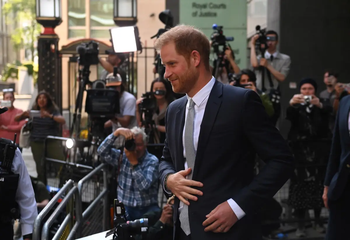 El príncipe Harry podrá llevar a juicio a The Sun por presunta actividad ilícita