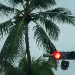 La tormenta subtropical Don deambula en medio del Atlántico