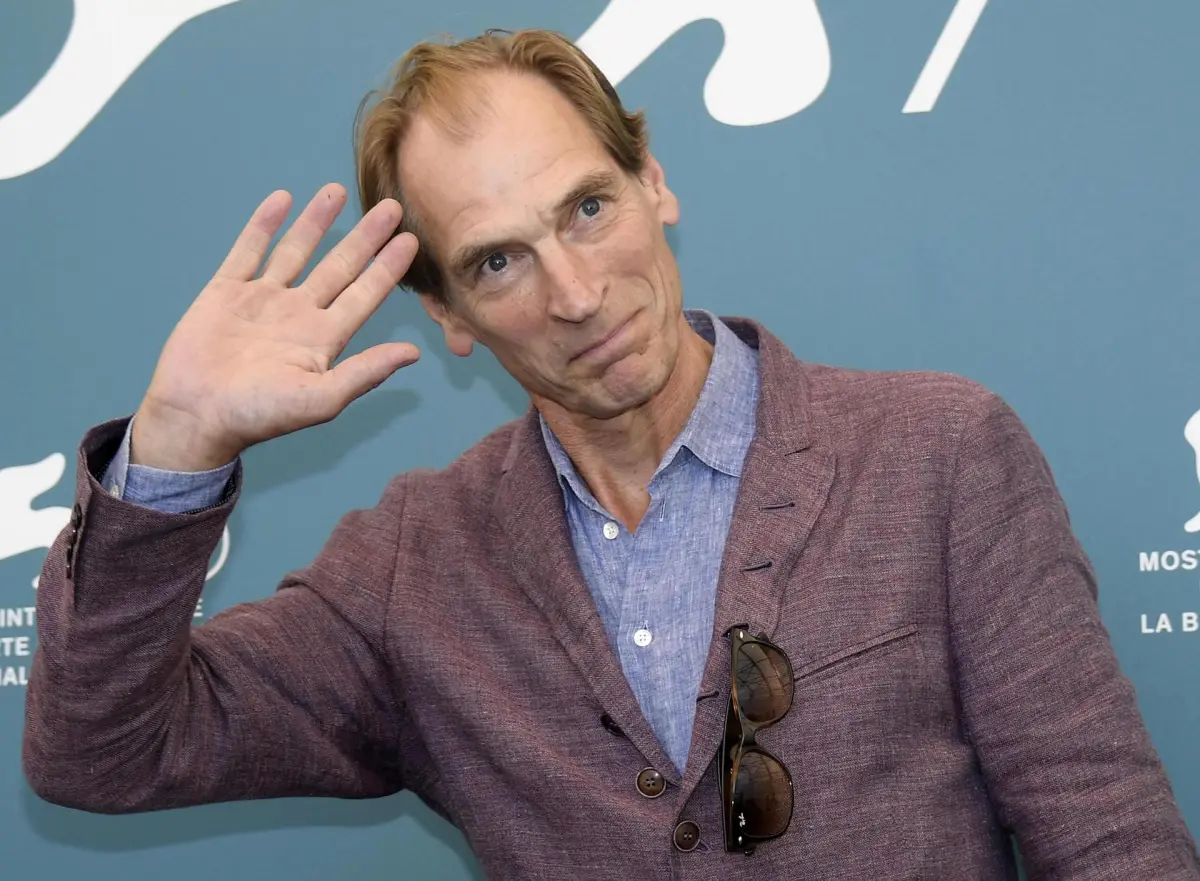 Los forenses declaran como indeterminada la causa de muerte del actor Julian Sands