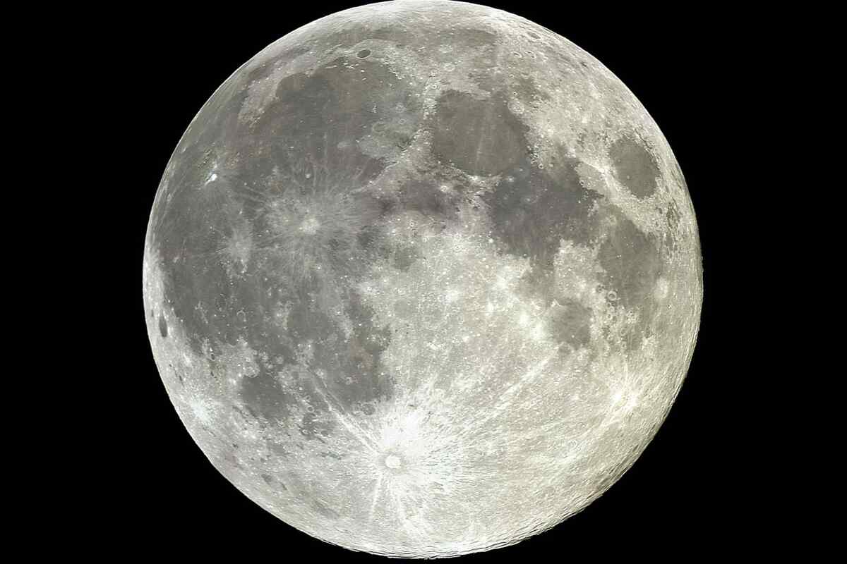 La basura espacial en la Luna: un riesgo para los astronautas y la exploración lunar