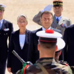 Macron elogia el espíritu de sacrificio de los soldados que liberaron Francia