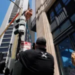 Retiran el letrero gigante del nuevo logotipo de Twitter en San Francisco tras quejas