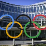 Rusia dice al COI que no quiere invitaciones que obliguen atletas a renunciar a la patria