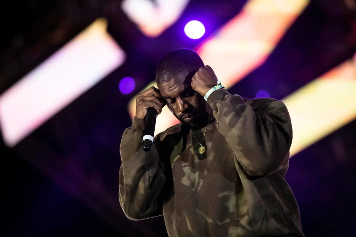 Twitter reactiva la cuenta de Kanye West tras 8 meses de suspensión