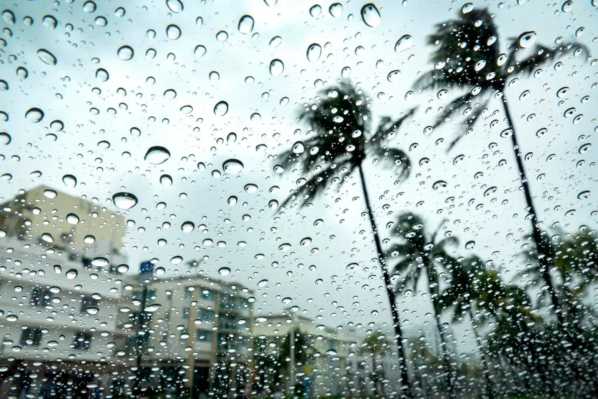 Un área de baja presión en el Atlántico puede llegar a depresión o tormenta en 24 horas