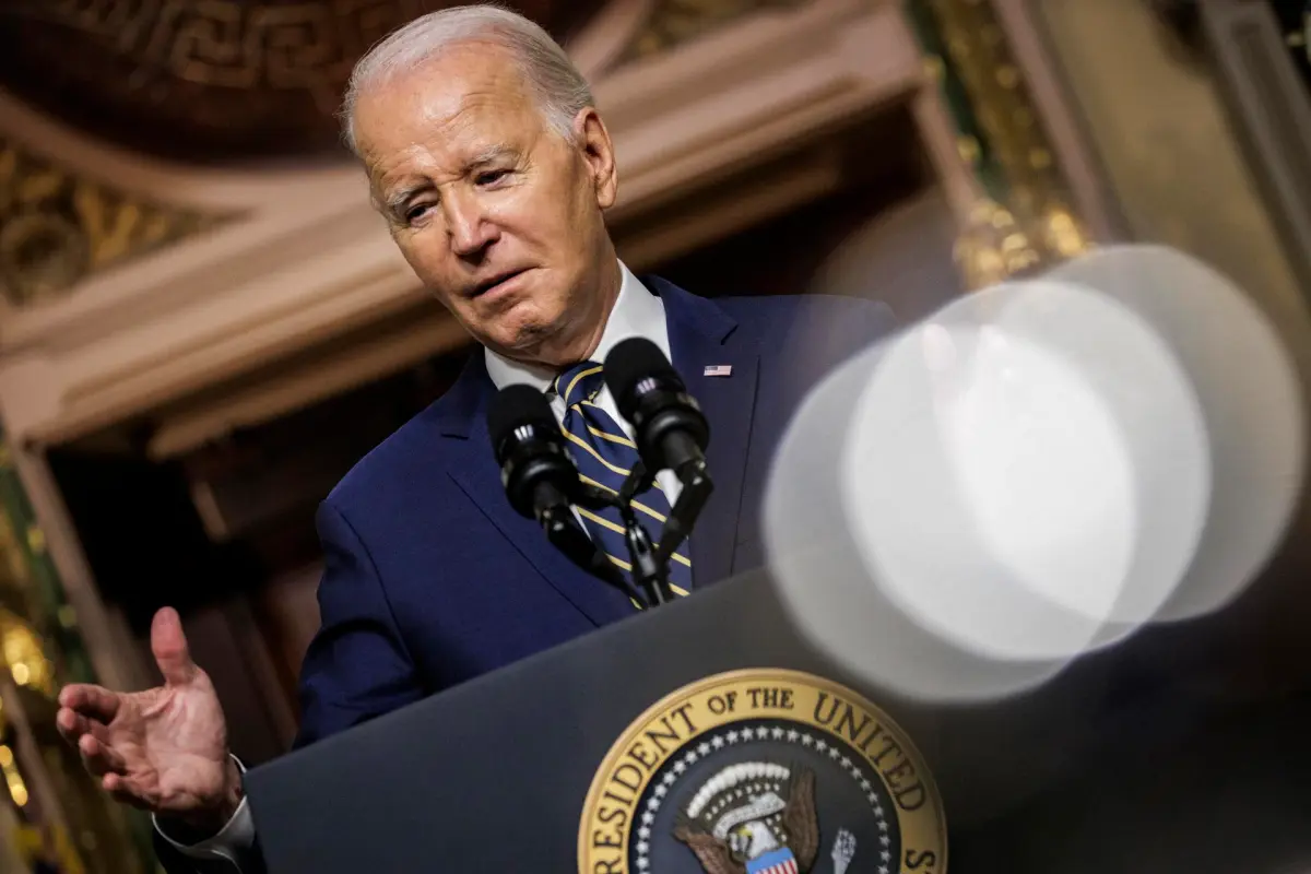 Un juez de EE.UU. bloquea las restricciones de la nueva política de asilo de Biden