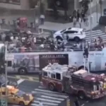 Choque de autobuses en Nueva York deja unos 80 pasajeros heridos en una intersección clave