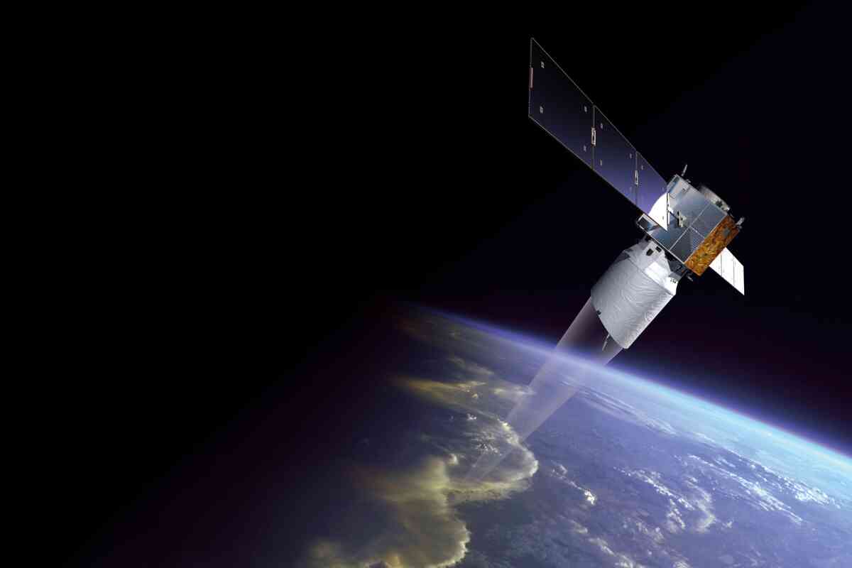 Cómo se prepara la ESA para el reingreso del satélite Aeolus, el primer experimento de reducción de basura espacial