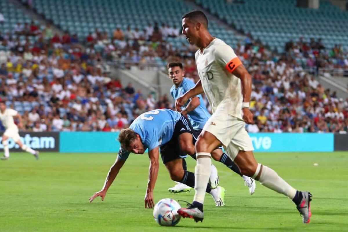 Larsen brilla con un hat-trick y Celta de Vigo aplasta a Al-Nassr en Portugal