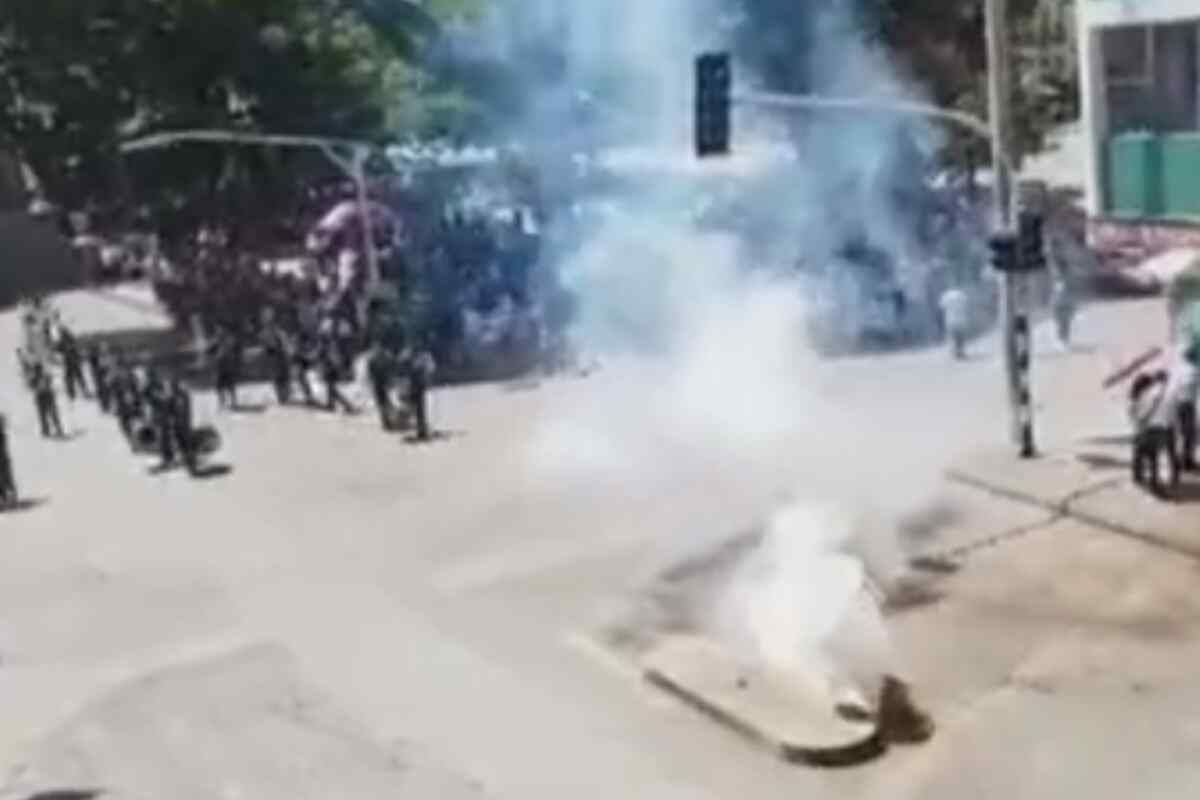 20 menores resultan afectados en Andes tras activación de gas del Ejército Nacional