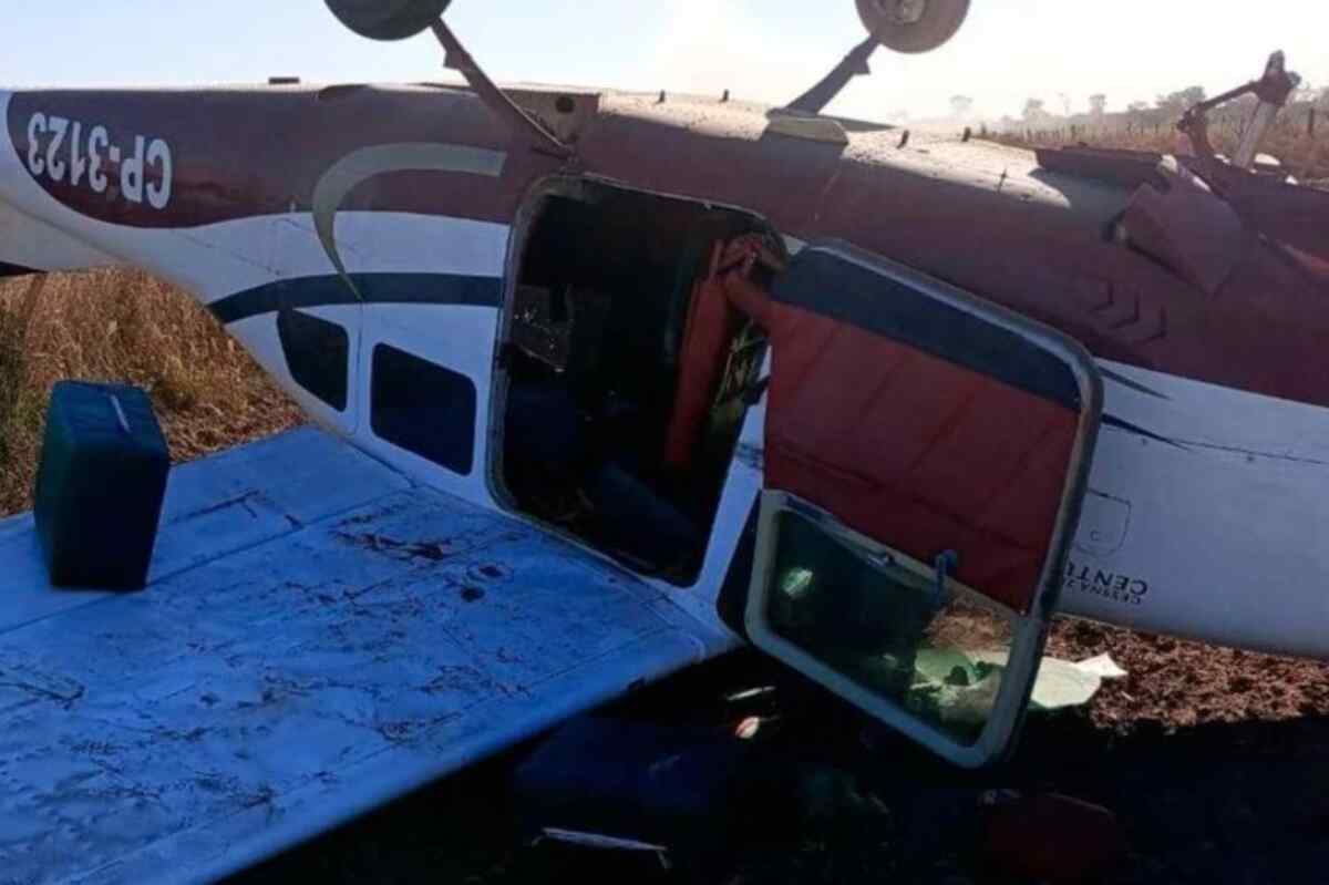 Incautan más de 300 kilos de cocaína en avioneta del narco que se estrelló en Chaco