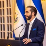 Bukele lanza advertencias tras captura de 100 colombianos por lavado de dinero en El Salvador