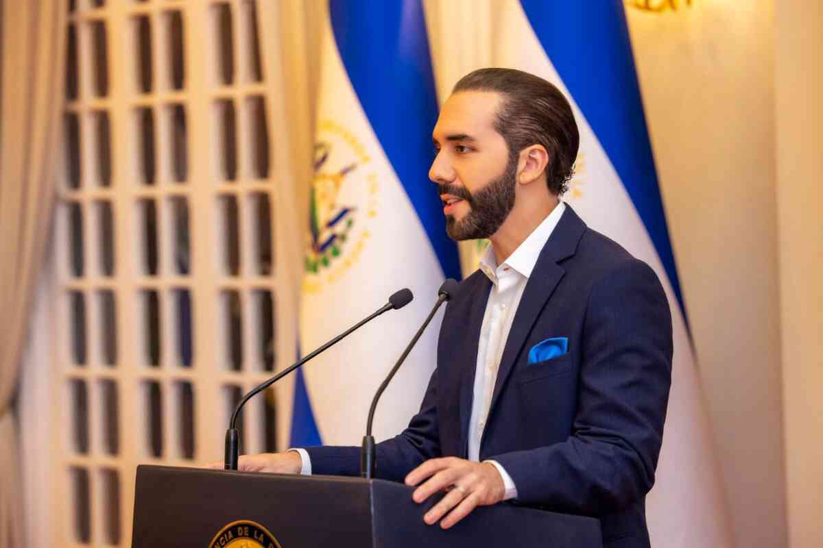 Bukele lanza advertencias tras captura de 100 colombianos por lavado de dinero en El Salvador