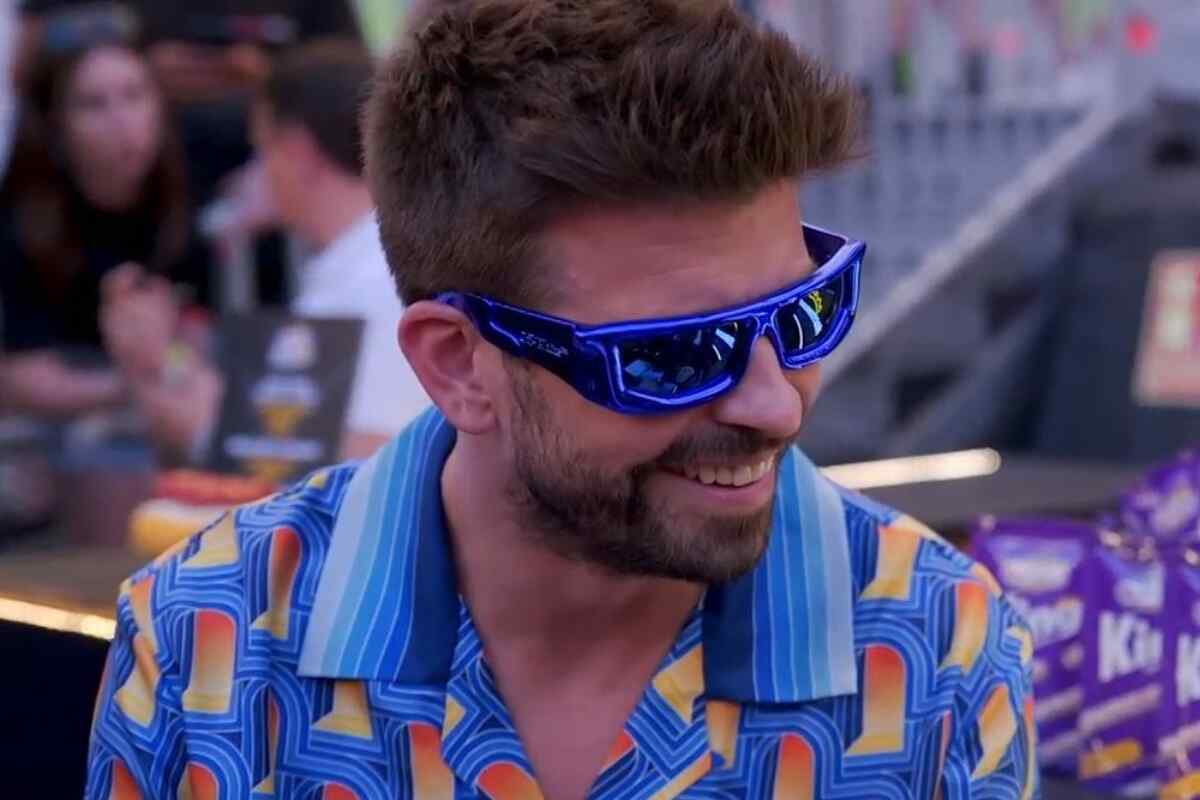 El look azul de Gerard Piqué que causó furor y abucheos en La Velada 3 de Ibai Llanos