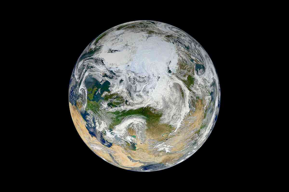 El eje de rotación terrestre se inclinó casi 80 cm debido a la extracción de agua subterránea