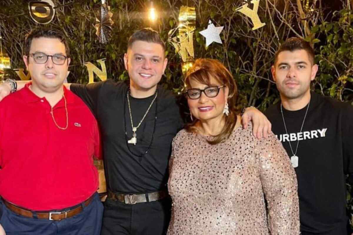 Fallece la madre de Luifer Cuello por cáncer y el artista cancela sus conciertos