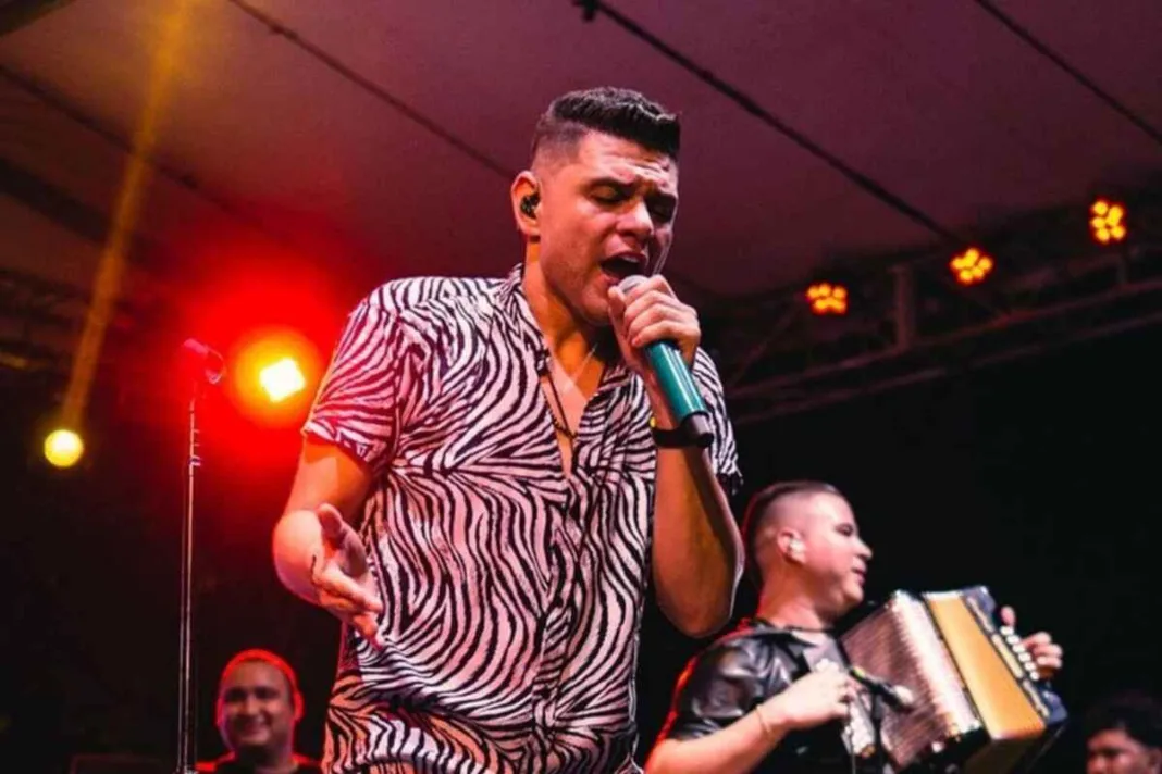 Luifer Cuello, el cantante vallenato que fue recibido con disparos en una fiesta privada