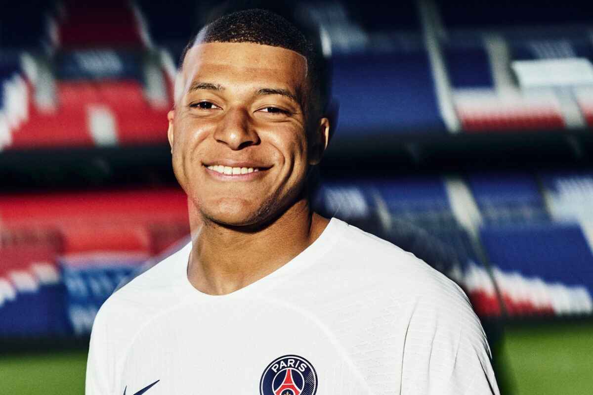 Al-Khelaifi y PSG ponen un ultimátum a Mbappé: o renueva o se va