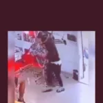 Un banano como arma: el insólito caso de un robo fallido en Valledupar
