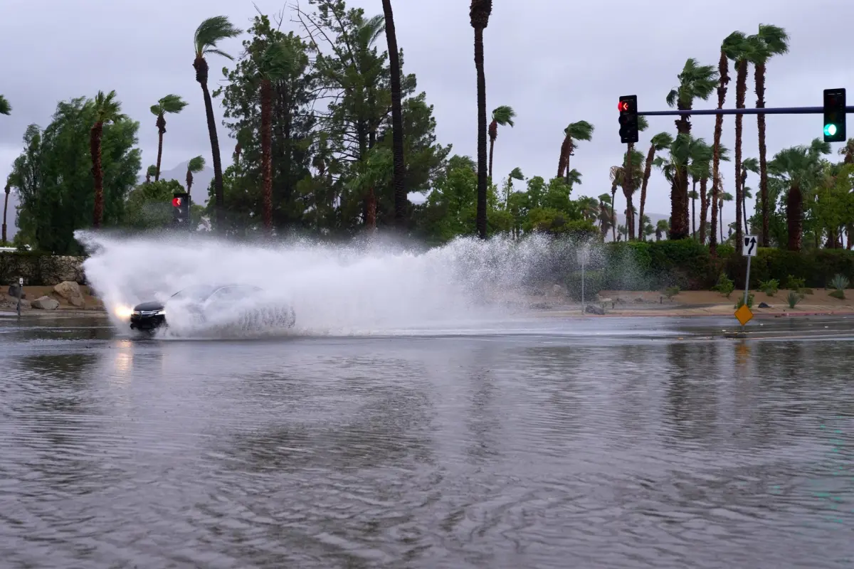 Continúa la alerta de posibles inundaciones catastróficas en California por Hilary
