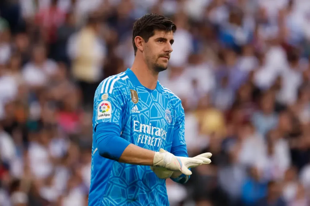 Courtois se rompe ligamento cruzado anterior de la rodilla izquierda en el entrenamiento