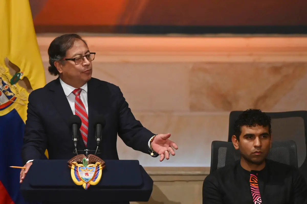 Crean agencia especial para intervenir en el proceso contra presidente Petro