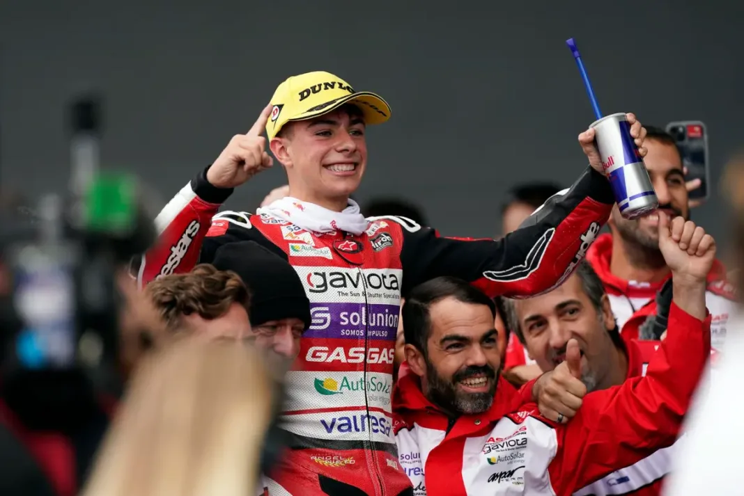 David Alonso da el primer triunfo en el mundial a Colombia