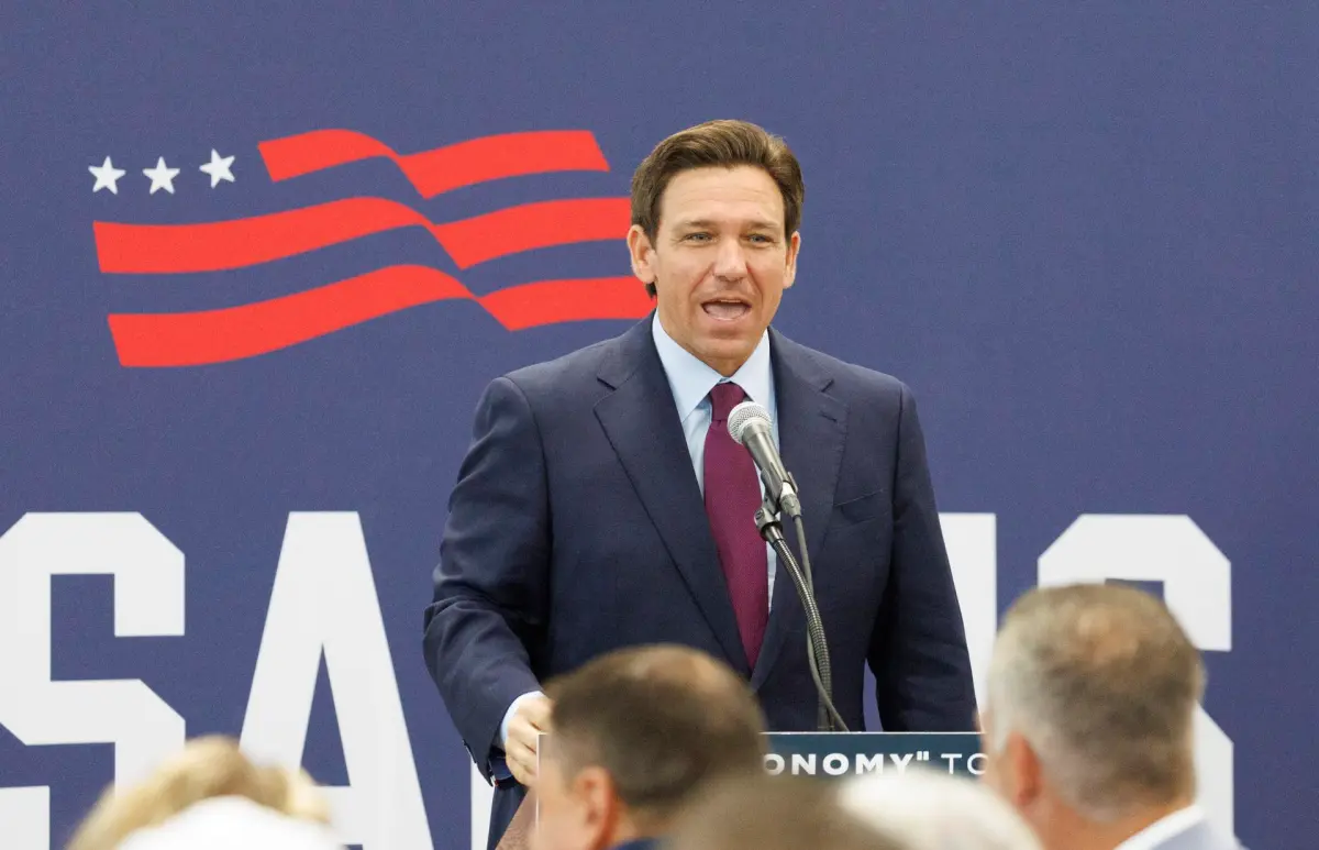 DeSantis destituye a una fiscal estatal afroamericana y estalla la polémica