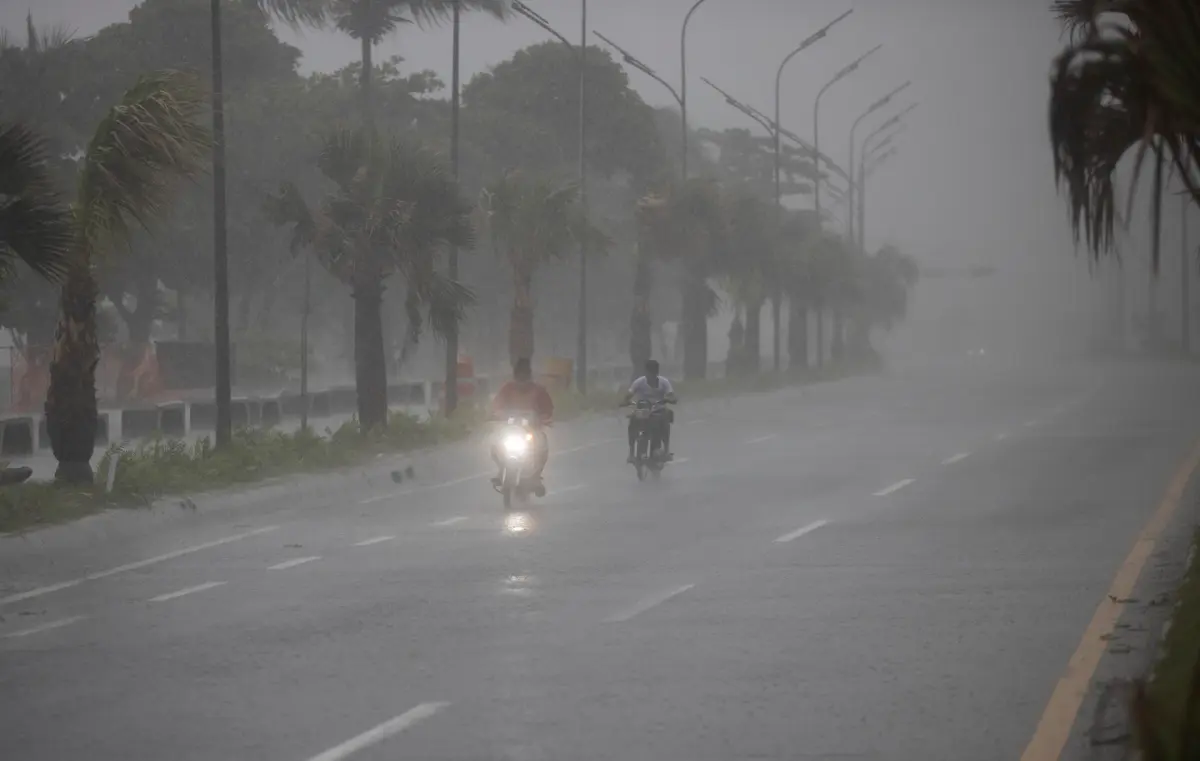 El centro de Franklin abandona República Dominicana y se desplaza ya por el Atlántico