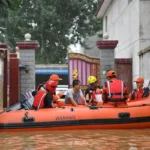 La ciudad china de Zhuozhou termina aislamiento de 72 horas a causa de las fuertes lluvias