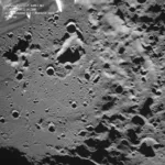 La sonda rusa Luna-25 envía fotografías de un cráter cercano al Polo Sur lunar
