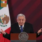 López Obrador niega que el narcotráfico use las remesas para lavar dinero desde EE.UU.