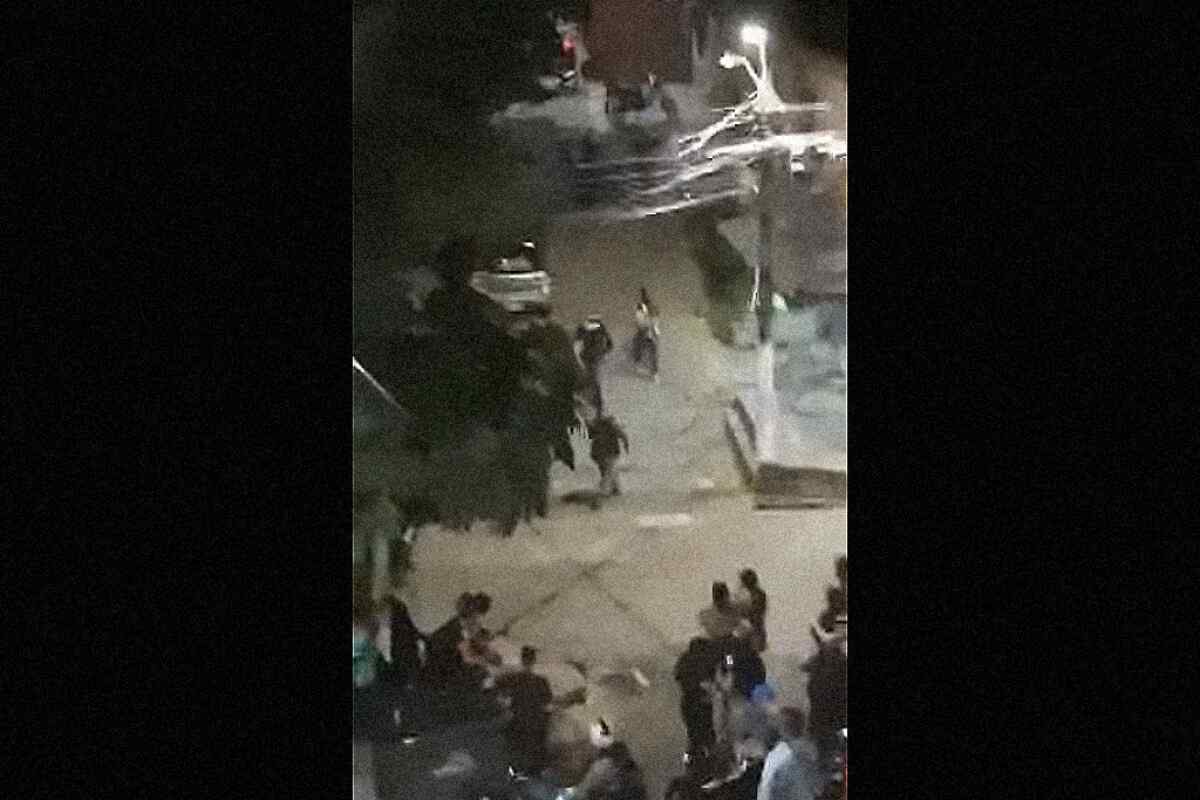 Alcaldía de Medellín ofrece 100 millones por responsables de matar a dos hombres en Manrique