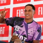 Yerry Mina ficha por la Fiorentina