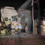 Dos integrantes del grupo Los Telez pierden la vida al chocar con un tráiler en la Puebla-Orizaba