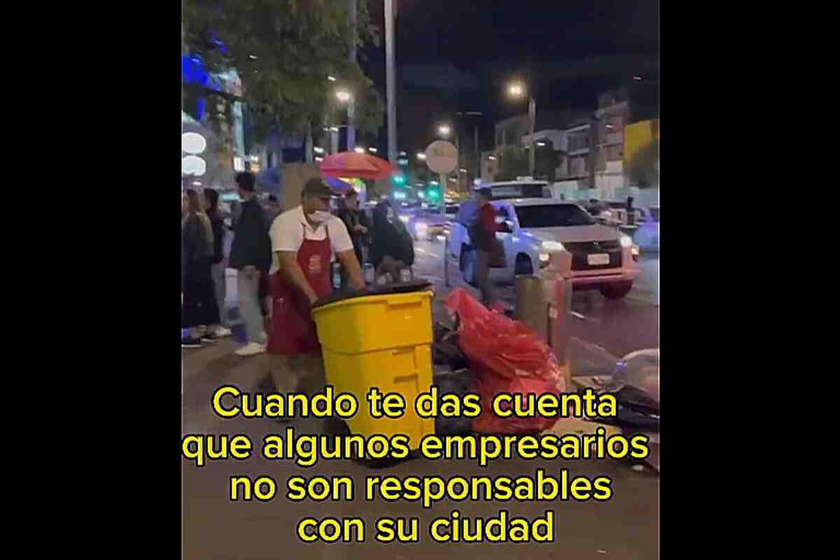 Claudia López denuncia a Chef Burger, El Corral y Juan Valdez por tirar basura en las calles