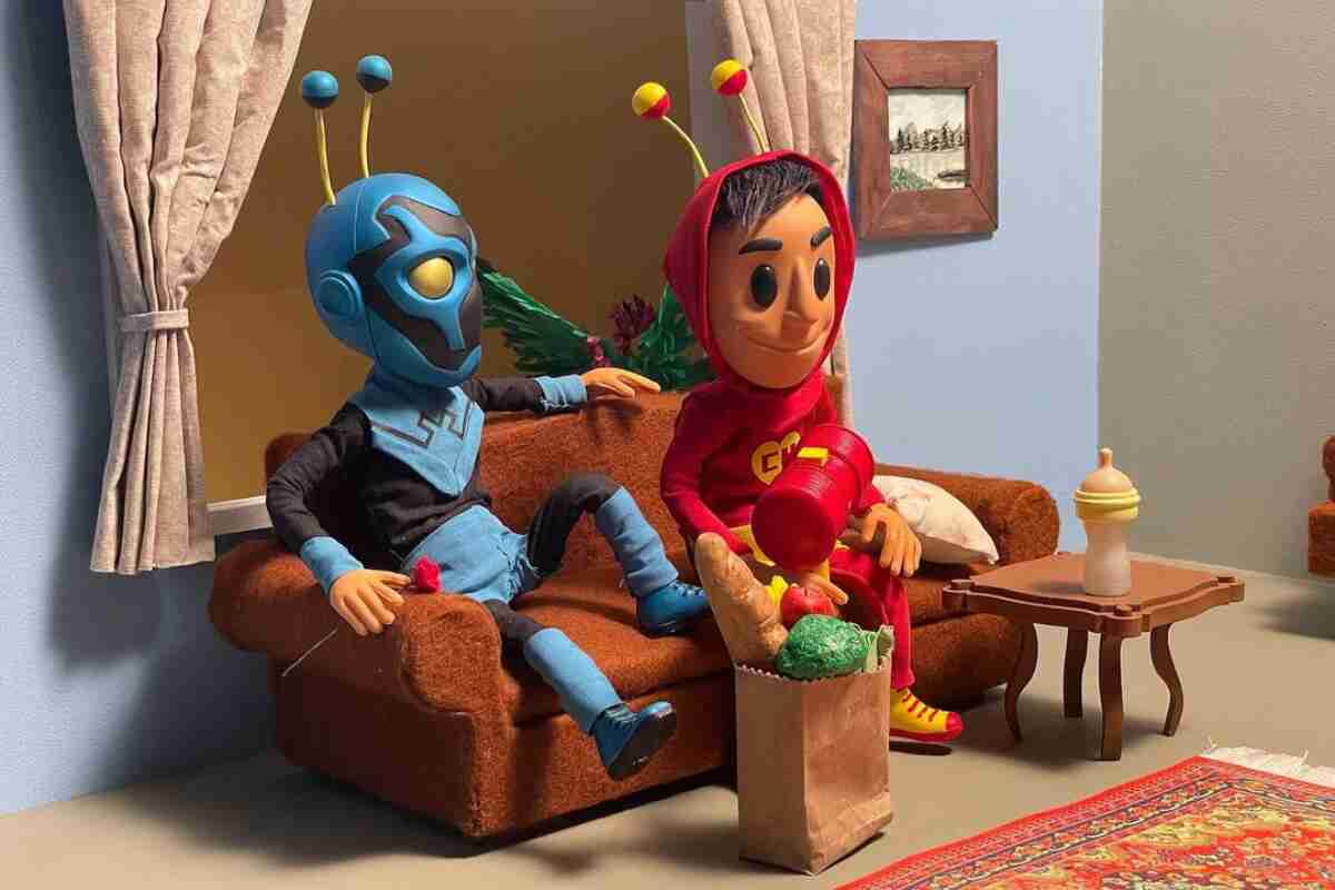'Blue Beetle' y el Chapulín Colorado: la película de DC le hace un guiño al legendario héroe latino