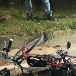 Ciclista muere al ser arrollado por carro en el oriente antioqueño: iba con una bicicleta eléctrica