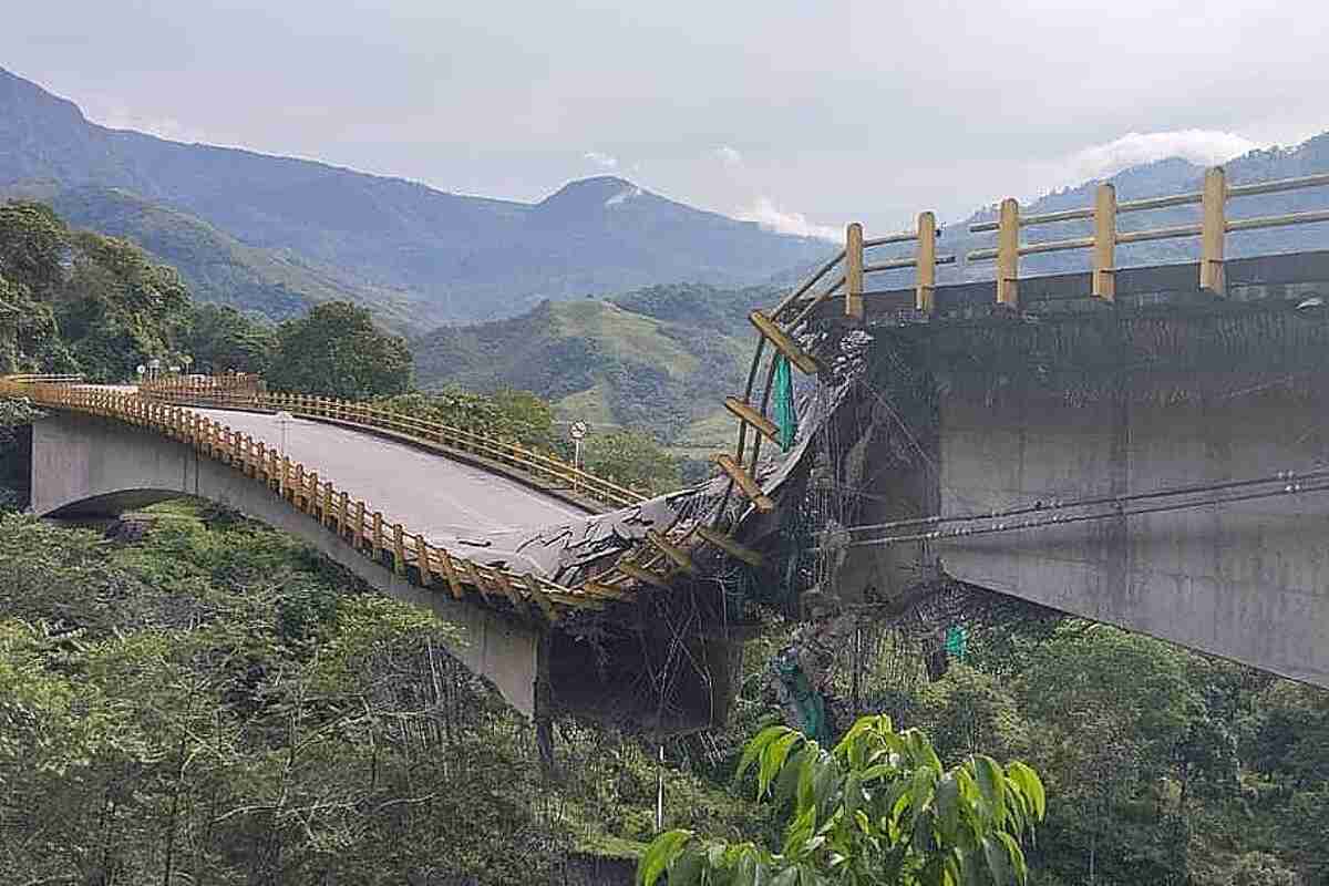 Nuevo Desplome en Vía Bogotá-Villavicencio: Emergencia en Puente de Boyacá en sector los grillos- corredor el crucero-aguazul -vía alterna al llano