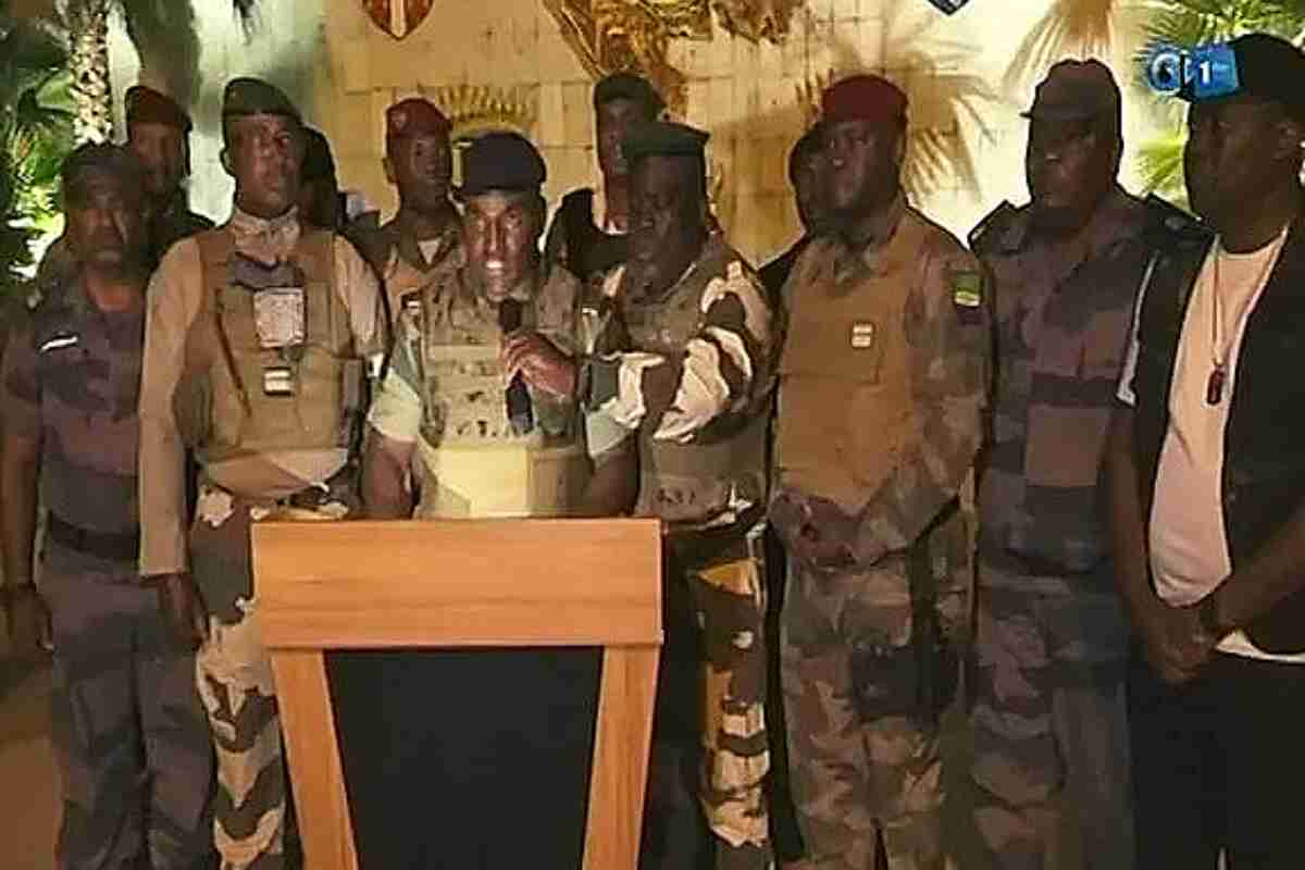 Golpe en Gabón: Militares nombran al general Oligui Nguema presidente de transición