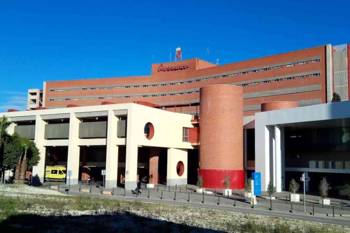 Murcia: Mujer Muere en Llamas al Encender Cigarrillo Tras Aplicarse Alcohol para Combatir el Calor